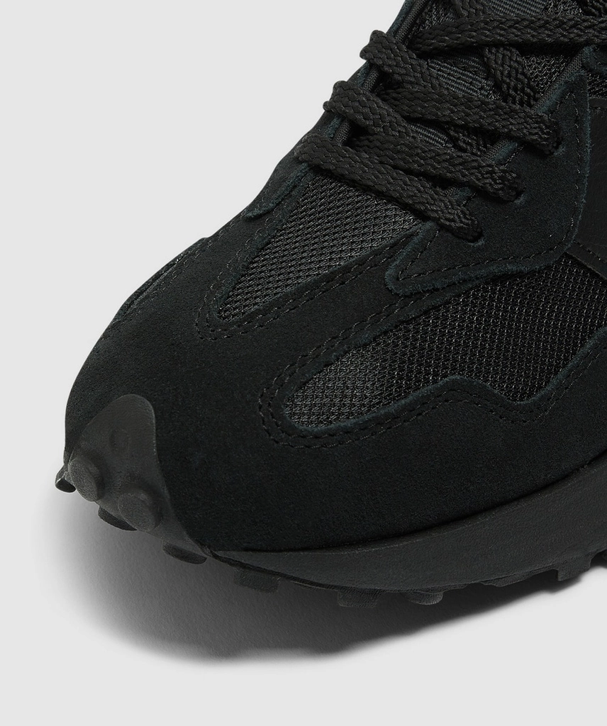 New Balance 327 sneaker